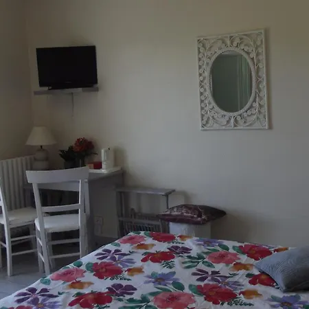 D'hotes Le Belvedere Отель типа 