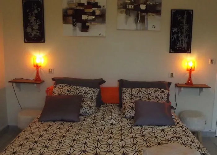 D'hotes Le Belvedere 2*